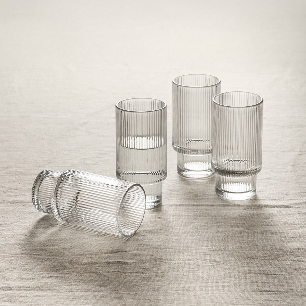 Zestaw szklanek LYNNASO transparentnych wysokich, 4 szt. 0,3 l